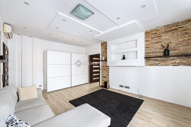 Eladó téglalakás, Budapesten, XIV. kerületben 89 M Ft, 2 szobás