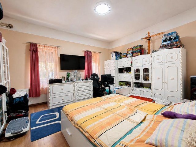 Eladó ikerház, Budapesten, XV. kerületben 94.9 M Ft, 4 szobás