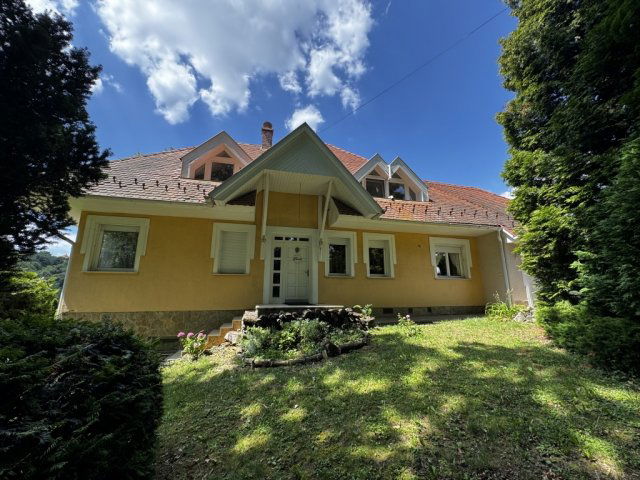 Eladó családi ház, Zalaegerszegen 129.9 M Ft, 7 szobás