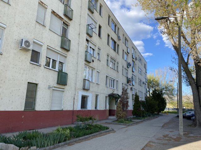 Eladó téglalakás, Táborfalván 15.9 M Ft, 2+1 szobás