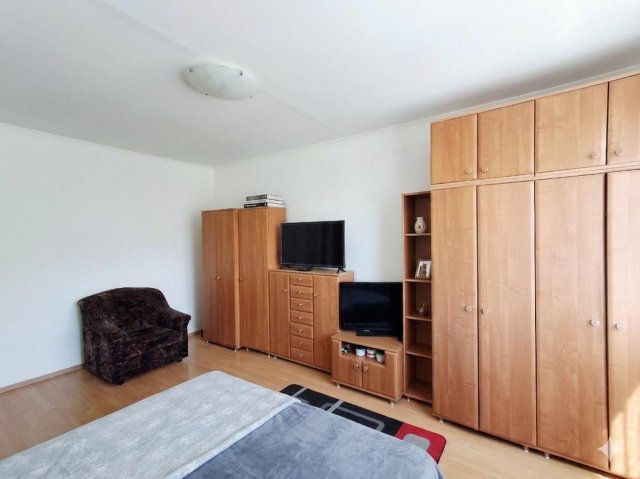 Eladó panellakás, Tatabányán 37.9 M Ft, 2 szobás
