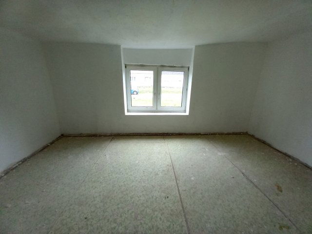 Eladó családi ház, Gerdén 4.6 M Ft, 2 szobás