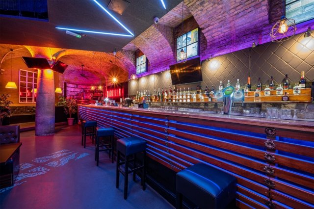 Eladó üzlethelyiség, Budapesten, VI. kerületben 277.5 M Ft