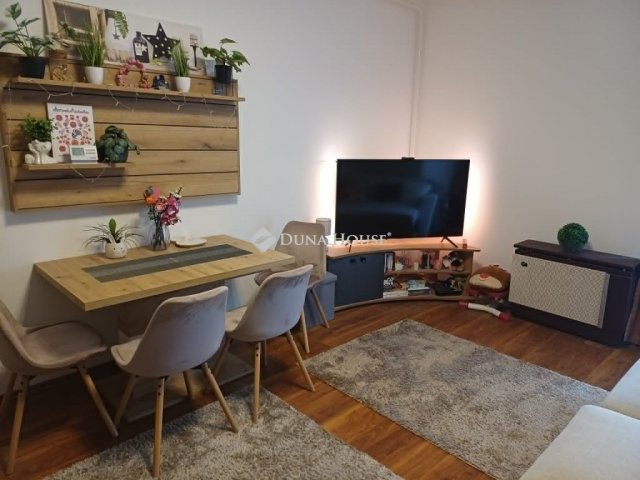 Eladó téglalakás, Miskolcon, Bajcsy-Zsilinszky úton 34.5 M Ft
