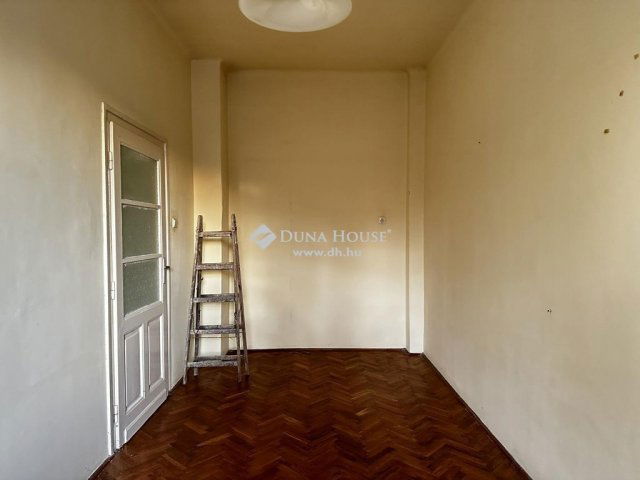 Eladó téglalakás, Tamásiban 15.5 M Ft, 2 szobás