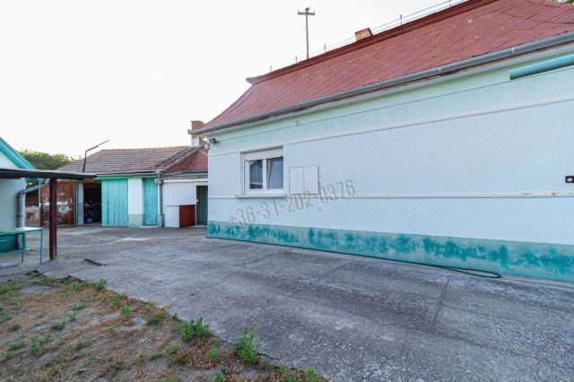 Eladó családi ház, Csengődön 23 M Ft, 3+1 szobás