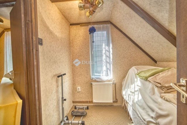 Eladó családi ház, Gárdonyban 89.5 M Ft, 4 szobás