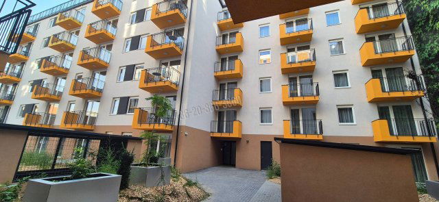 Eladó téglalakás, Budapesten, VIII. kerületben 85.8 M Ft