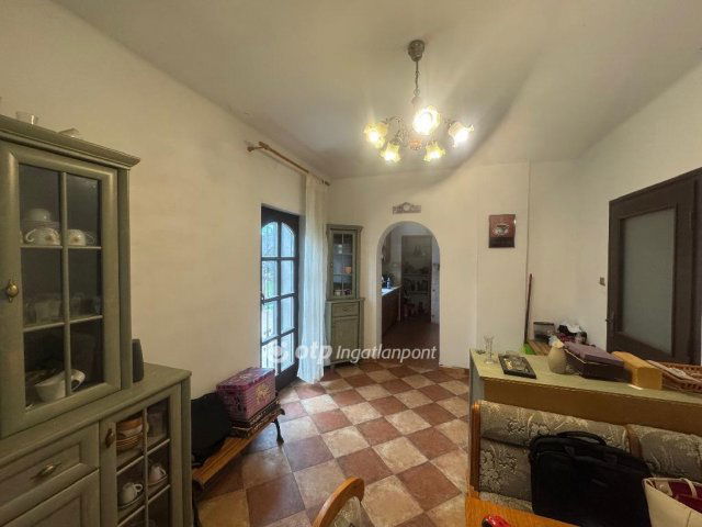 Eladó családi ház, Érden 119.9 M Ft, 4+1 szobás