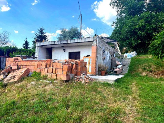 Eladó telek, Bakonycsernyén 10.9 M Ft / költözzbe.hu
