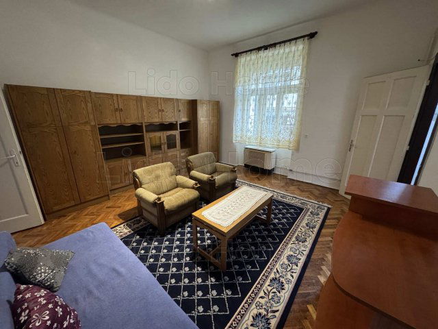 Kiadó téglalakás, albérlet, Kaposváron 150 E Ft / hó