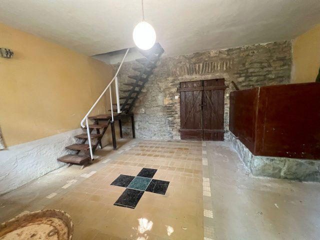 Eladó mezogazdasagi ingatlan, Kátolyon 2.8 M Ft