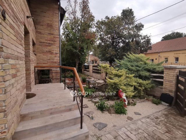 Eladó családi ház, Medgyesegyházán 42.9 M Ft, 2+2 szobás