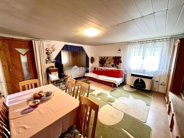 Eladó családi ház, Isaszegen 43.5 M Ft, 2 szobás