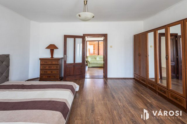 Eladó családi ház, Gyulán 79.9 M Ft, 4 szobás