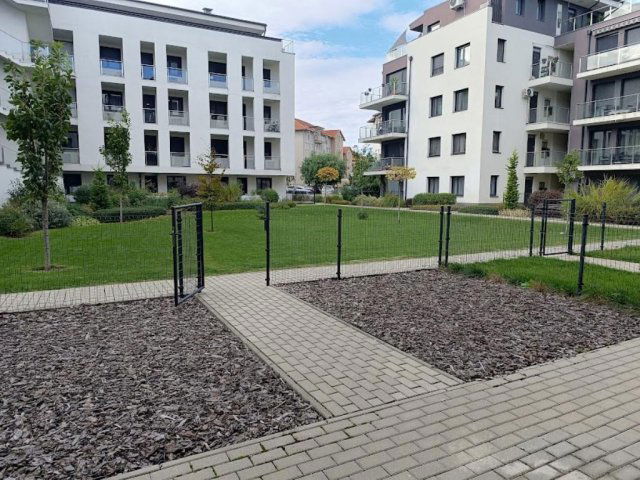 Eladó téglalakás, Tatabányán 42 M Ft, 2 szobás