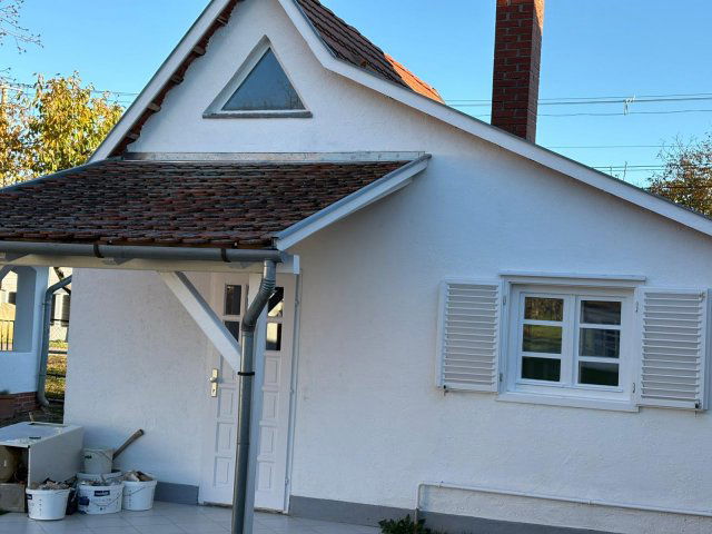 Eladó családi ház, Balatonszabadiban 75.057 M Ft, 5 szobás