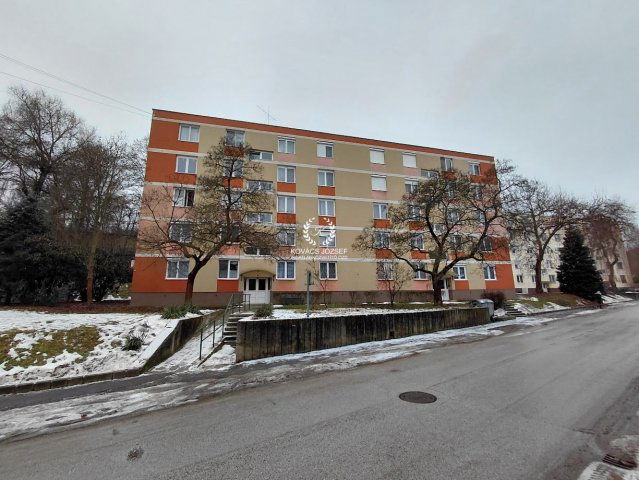 Eladó téglalakás, Ózdon, Szent István utcában 18.5 M Ft