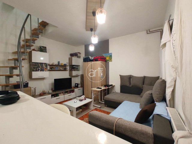 Eladó téglalakás, Szegeden, Kormányos utcában 42 M Ft, 2 szobás