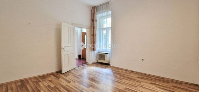 Eladó téglalakás, Budapesten, XII. kerületben 65.9 M Ft