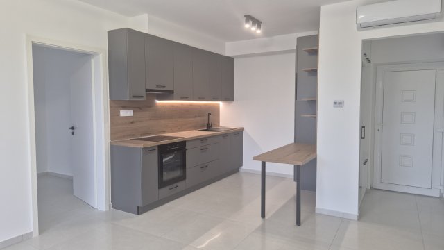 Kiadó téglalakás, albérlet, Győrött 290 E Ft / hó, 3 szobás
