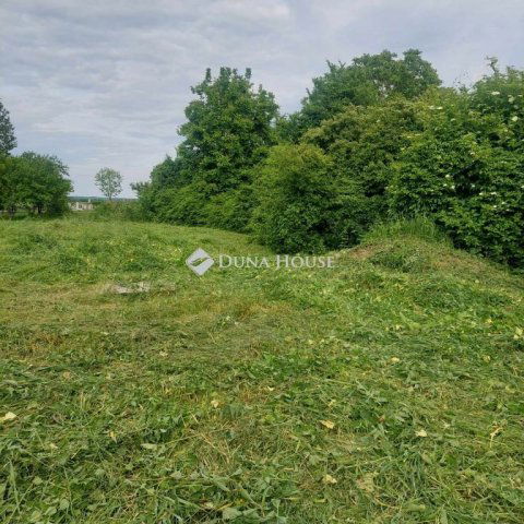 Eladó családi ház, Magyarmecskén 6 M Ft, 2 szobás