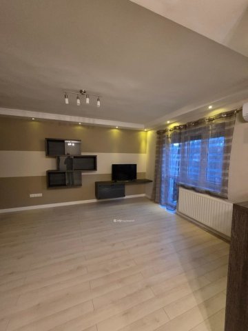 Eladó téglalakás, Egerben 48 M Ft, 1 szobás