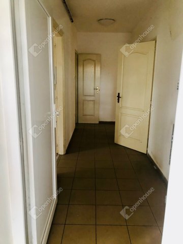 Eladó téglalakás, Zákányon 15.7 M Ft, 1 szobás