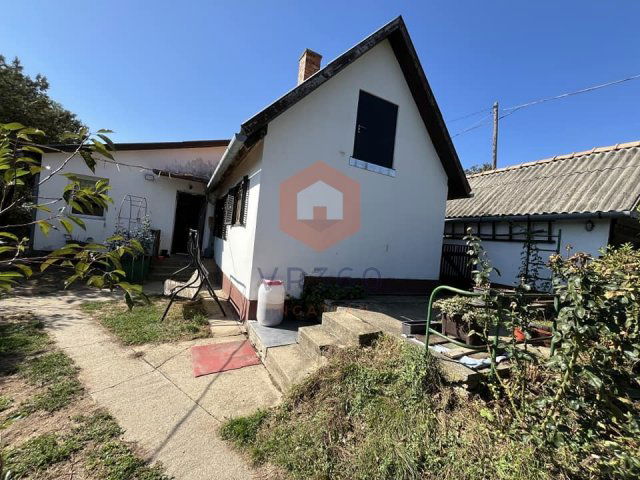Eladó családi ház, Kővágószőlősön 33 M Ft, 4 szobás