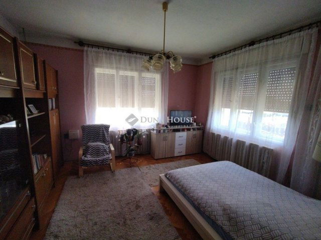 Eladó családi ház, Nagykátán 56.5 M Ft, 3 szobás