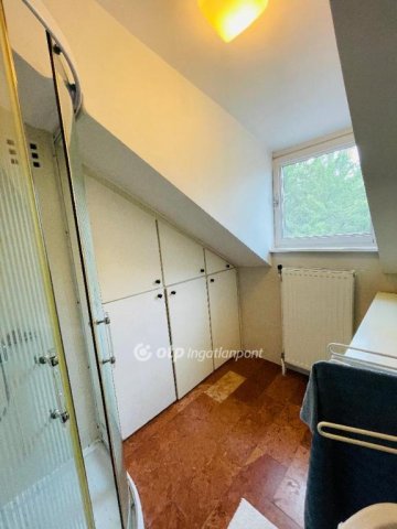 Eladó sorház, Budapesten, III. kerületben 159 M Ft, 5+2 szobás