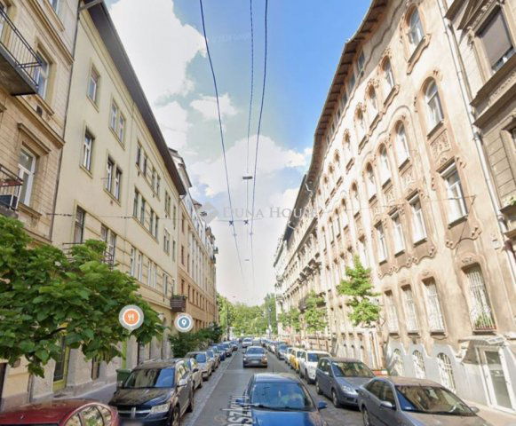 Eladó téglalakás, Budapesten, VII. kerületben 43.9 M Ft