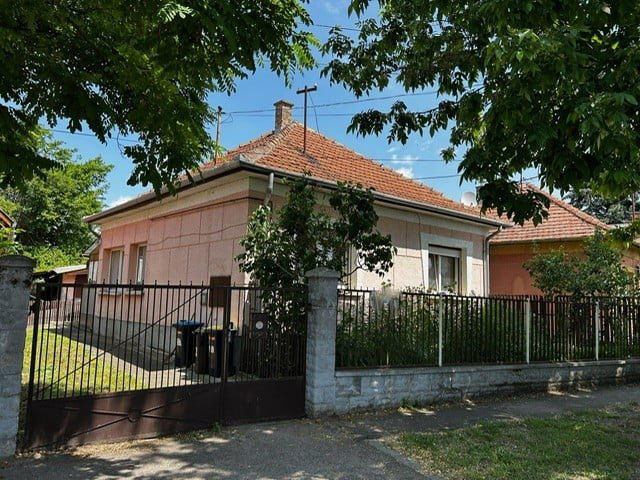 Eladó családi ház, Budapesten, XVII. kerületben 74.99 M Ft