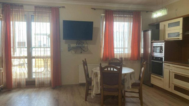 Kiadó téglalakás, albérlet, Debrecenben 350 E Ft / hó, 3 szobás