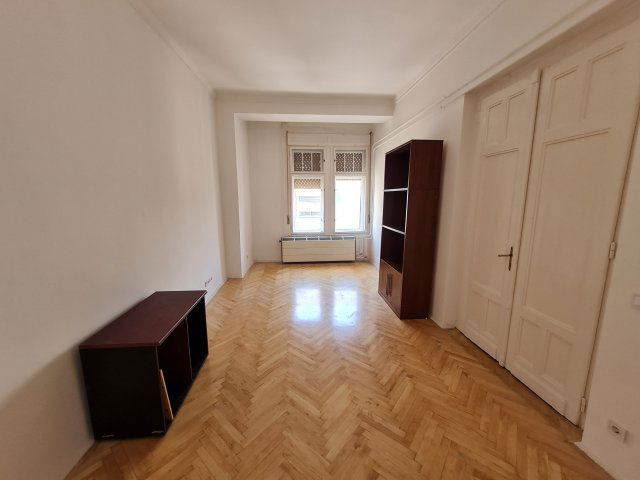 Kiadó téglalakás, albérlet, XIII. kerületben, Hollán Ernő utcában