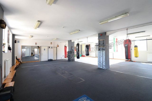 Eladó ipari ingatlan, Budapesten, XXI. kerületben 187 M Ft