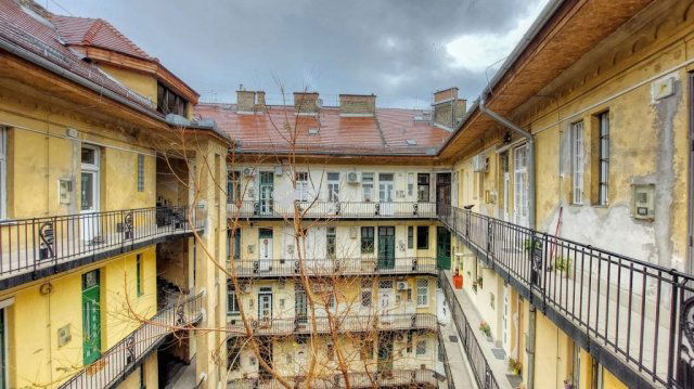 Eladó téglalakás, XII. kerületben, Királyhágó téren