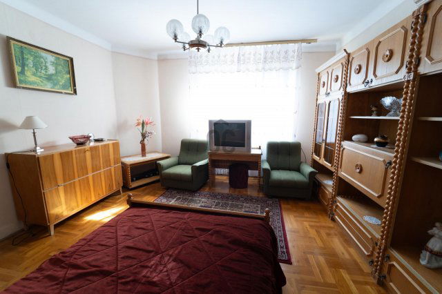 Eladó családi ház, Debrecenben 99 M Ft, 5 szobás