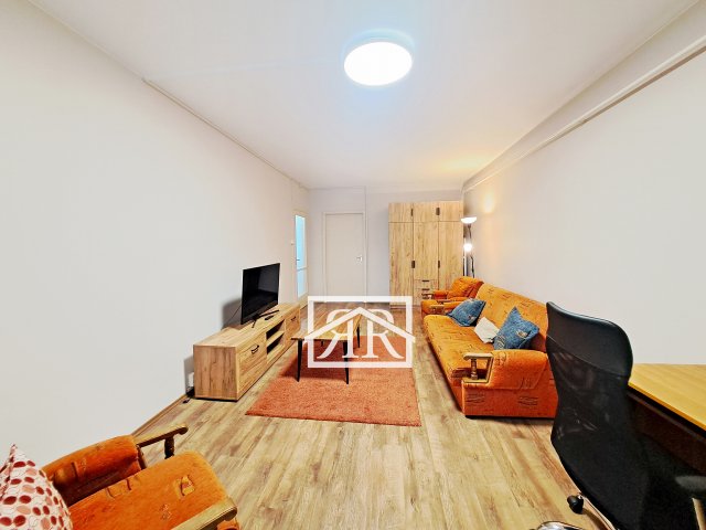 Eladó panellakás, Szegeden, Rókusi körúton 49.9 M Ft, 2 szobás