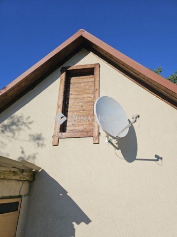 Eladó családi ház, Zámolyon 11 M Ft, 1 szobás