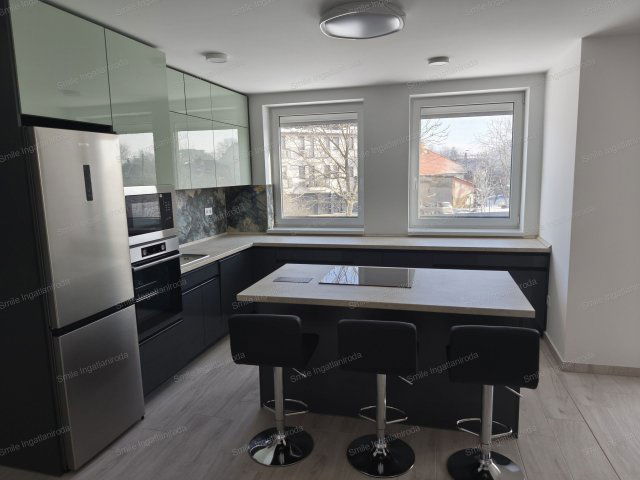 Kiadó téglalakás, albérlet, Nyíregyházán 250 E Ft / hó