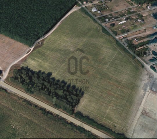 Eladó mezogazdasagi ingatlan, Bocskaikerten 100 M Ft