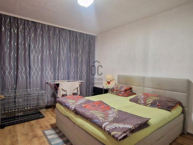 Eladó panellakás, Érden 58.8 M Ft, 2 szobás