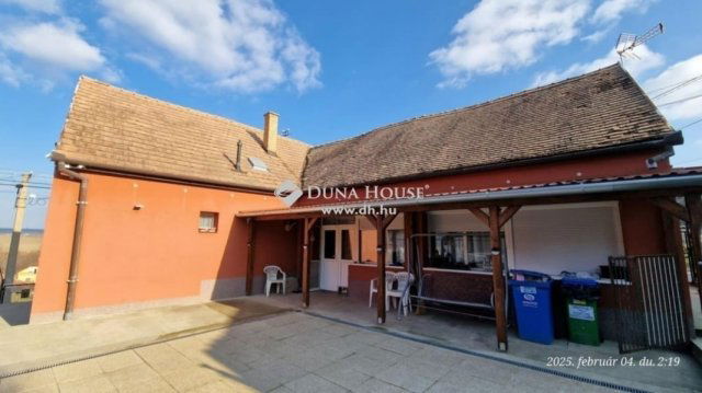 Eladó családi ház, Belvárdgyulán 37.5 M Ft, 3+1 szobás