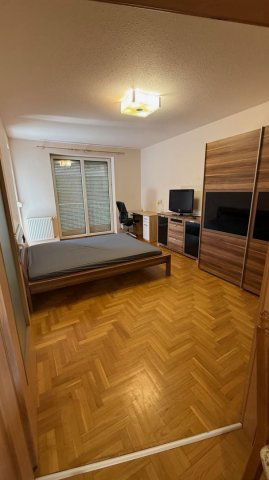 Kiadó téglalakás, albérlet, Debrecenben 250 E Ft / hó, 3 szobás