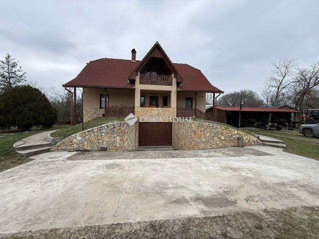 Eladó családi ház, Kunadacson 74 M Ft, 5 szobás