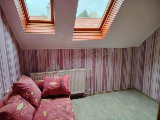 Kiadó téglalakás, albérlet, Nagykovácsiban, Puskin utcában