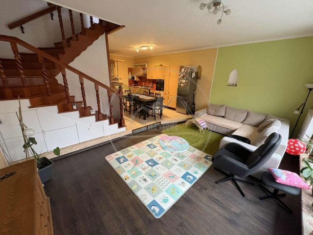 Eladó sorház, Gyulán 67.99 M Ft, 4 szobás / költözzbe.hu