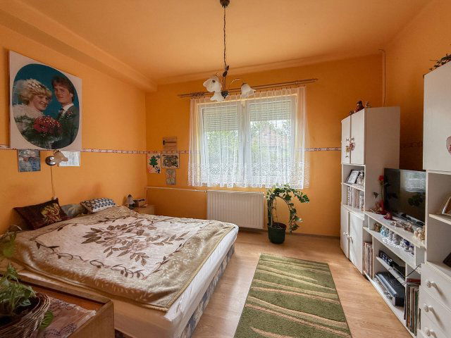 Eladó családi ház, Romhányon 33.9 M Ft, 5 szobás