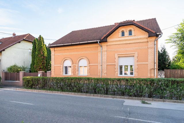 Eladó családi ház, Miskolcon, Testvériség utcában 66.9 M Ft